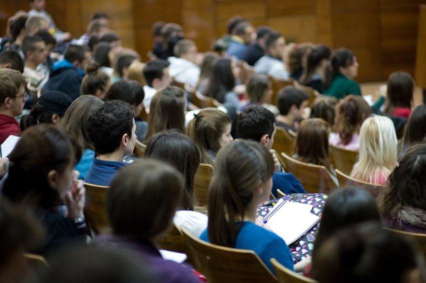 Novi zakon pojašnjava oko 2.000 fakultetskih zvanja
